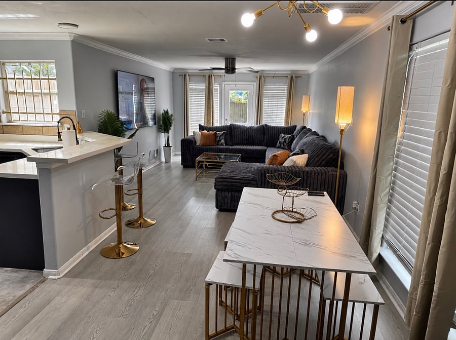 Furnished Finder property 1038876_1 photo 3