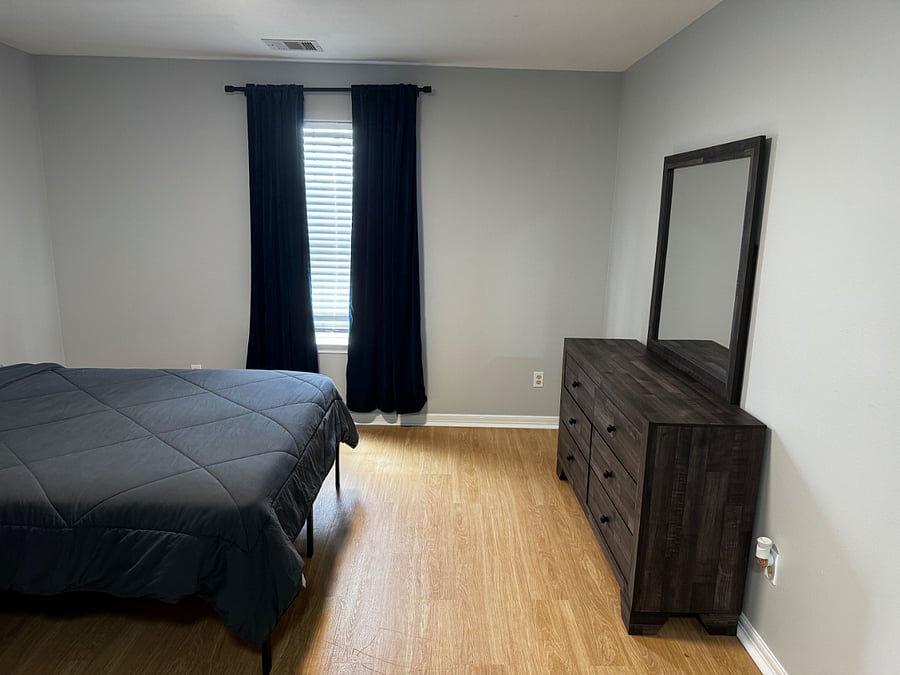 Furnished Finder property 1038876_1 photo 16