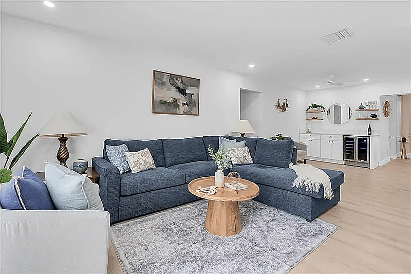Furnished Finder property 1038880_1 photo 13