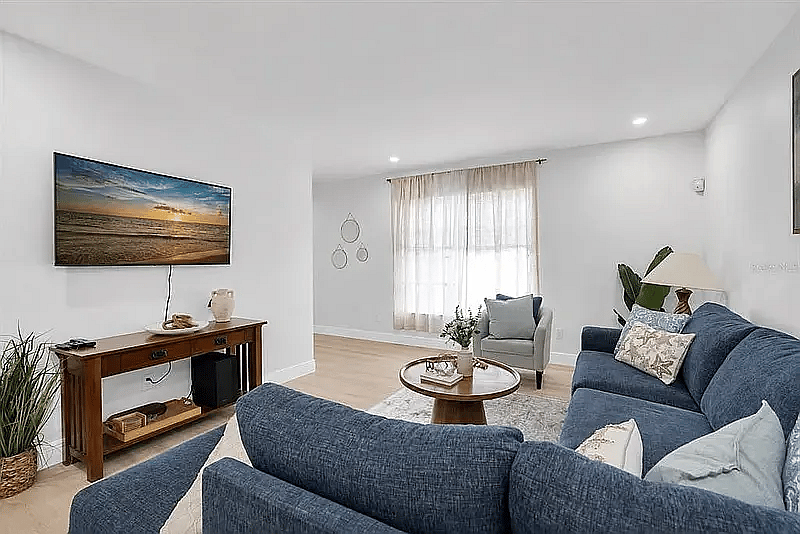 Furnished Finder property 1038880_1 photo 16