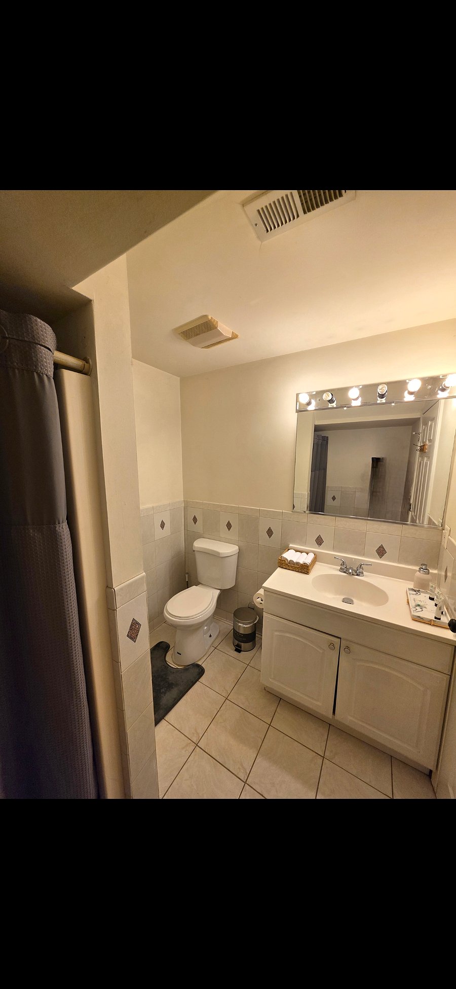 Furnished Finder property 1038881_1 photo 11