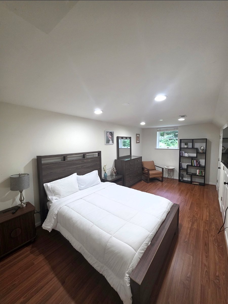 Furnished Finder property 1038881_1 photo 9