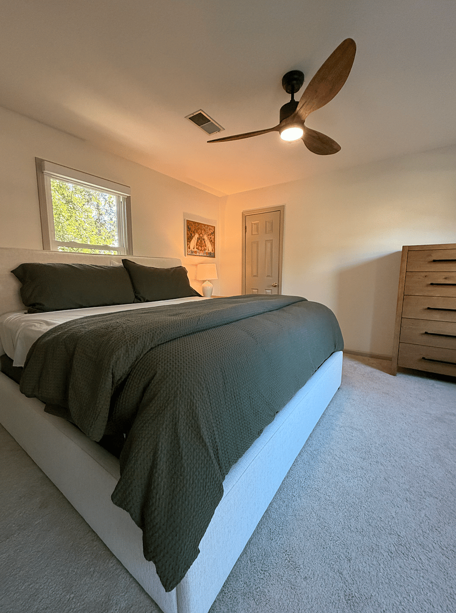 Upstairs bedroom 1 King bed with ensuite bathroom