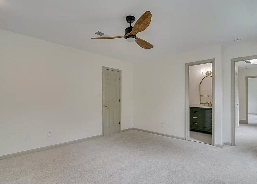 Upstairs bedroom