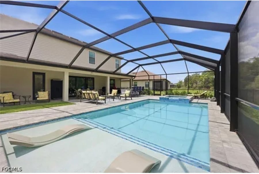 Furnished Finder property 1038889_1 photo 1