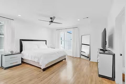 Furnished Finder property 1038891_1 photo 17
