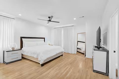 Furnished Finder property 1038891_1 photo 16