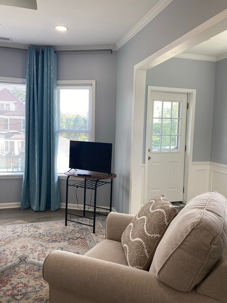 Furnished Finder property 1038896_1 photo 10