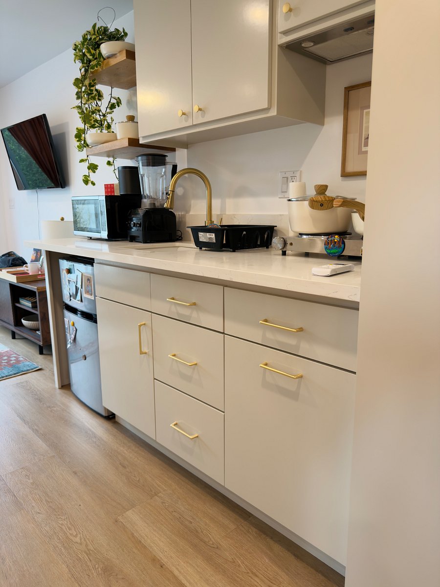 Furnished Finder property 1038898_1 photo 8