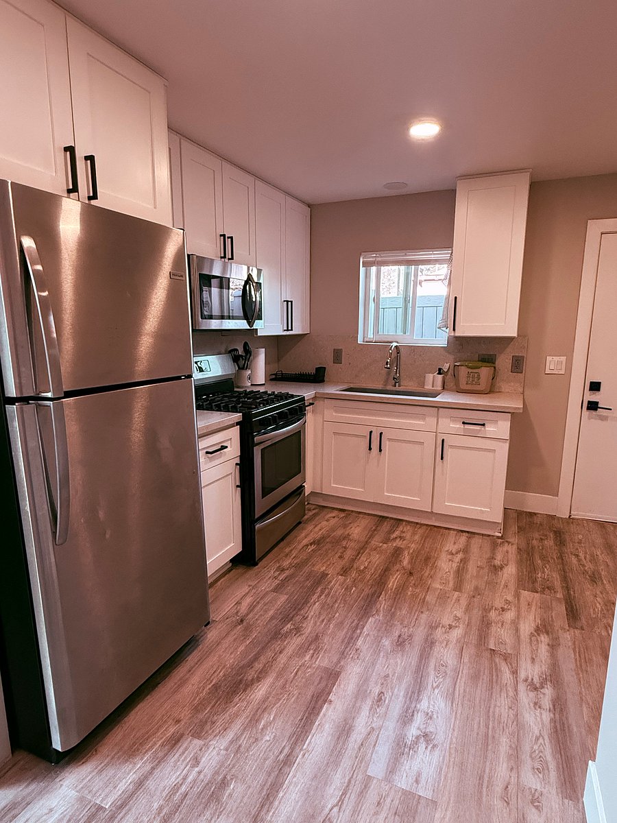 Furnished Finder property 1038900_1 photo 2