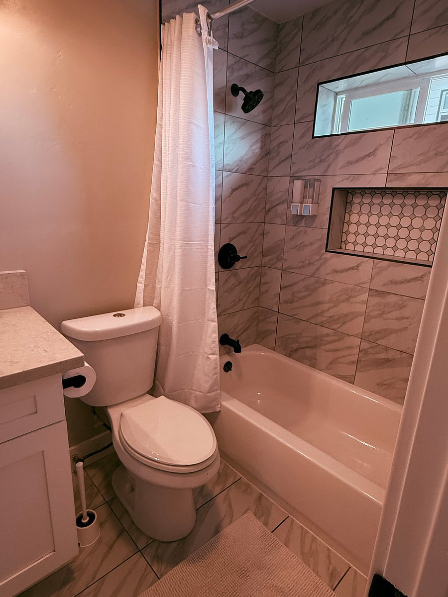 Furnished Finder property 1038900_1 photo 13