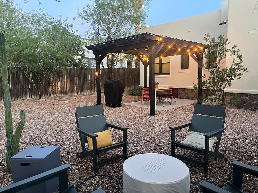 Outdoor Fire Pit and Patio