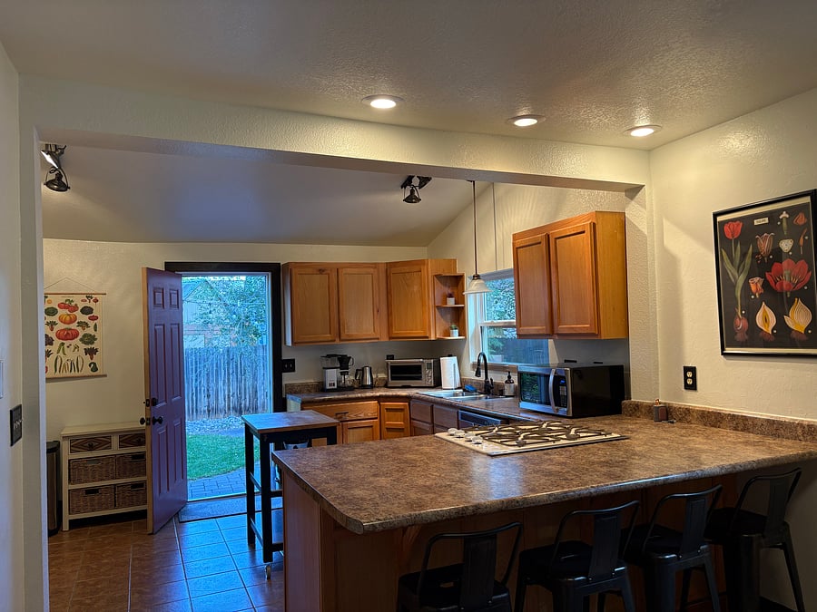 Furnished Finder property 1038916_1 photo 6