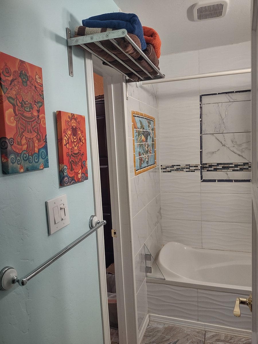 Furnished Finder property 1038923_1 photo 16