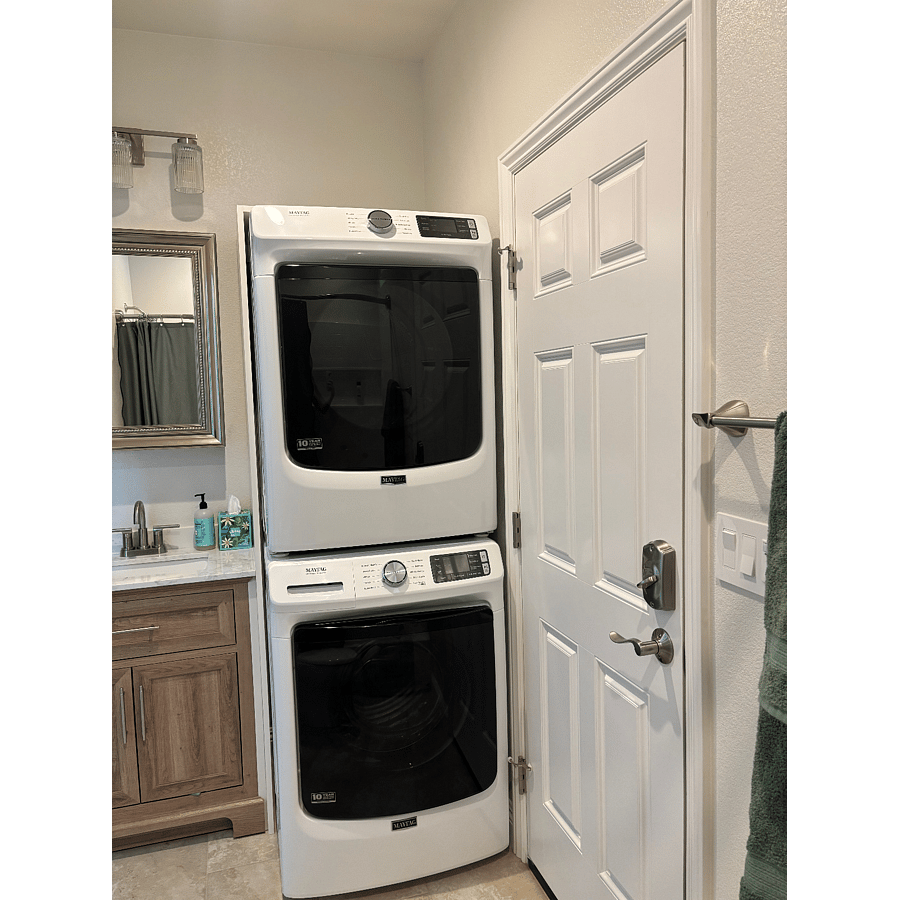 Furnished Finder property 1038930_1 photo 9