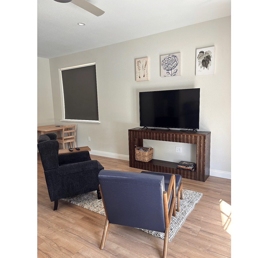 Furnished Finder property 1038930_1 photo 1