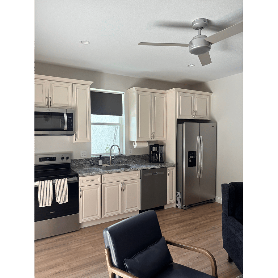 Furnished Finder property 1038930_1 photo 15