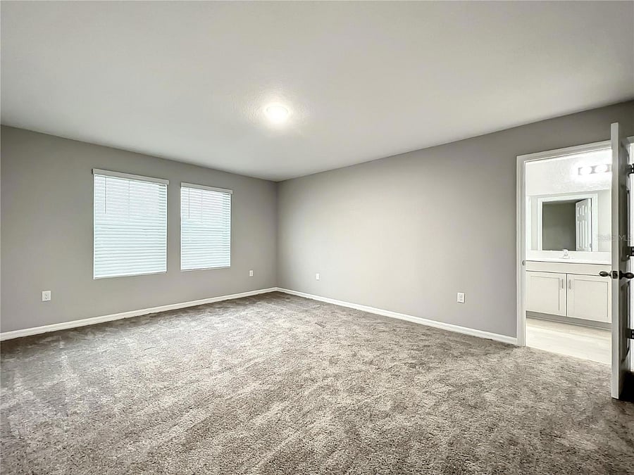Furnished Finder property 1038932_1 photo 11