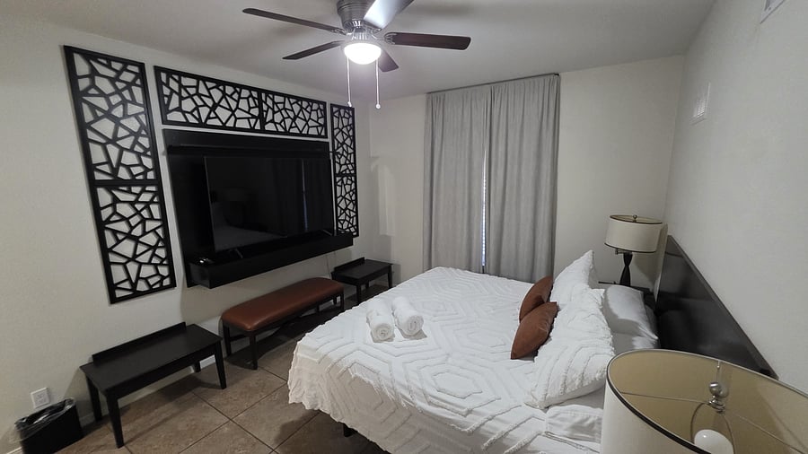 Furnished Finder property 1038937_1 photo 9