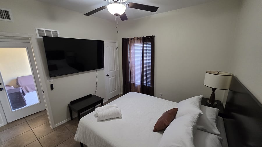Furnished Finder property 1038937_1 photo 14