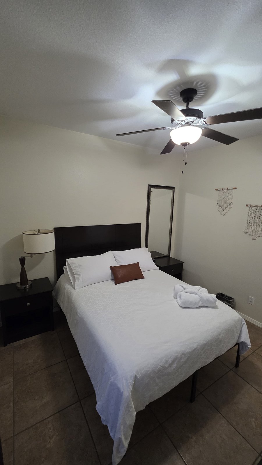 Furnished Finder property 1038937_1 photo 19