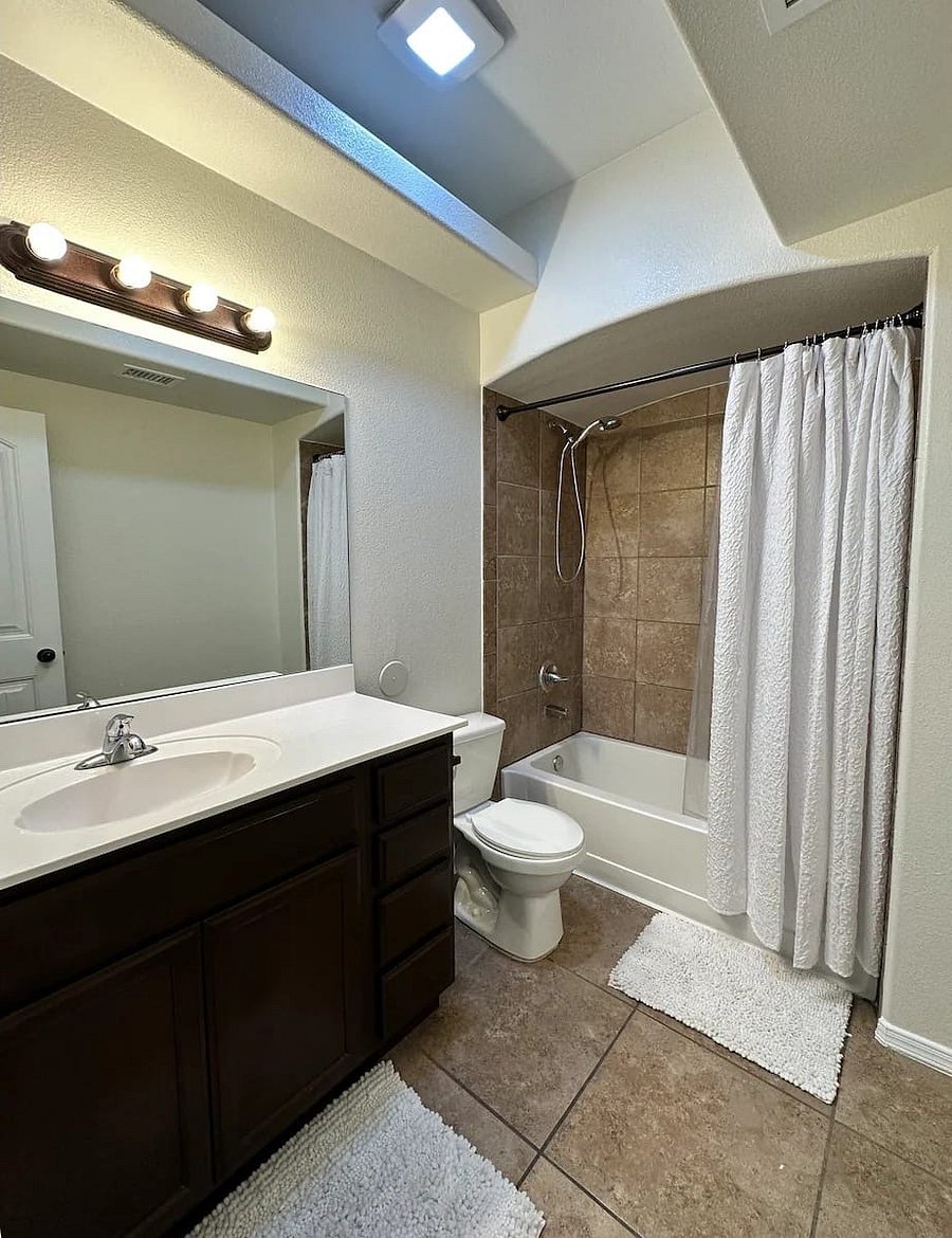Furnished Finder property 1038937_1 photo 10