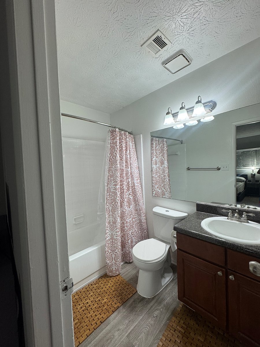 Furnished Finder property 1038962_1 photo 4