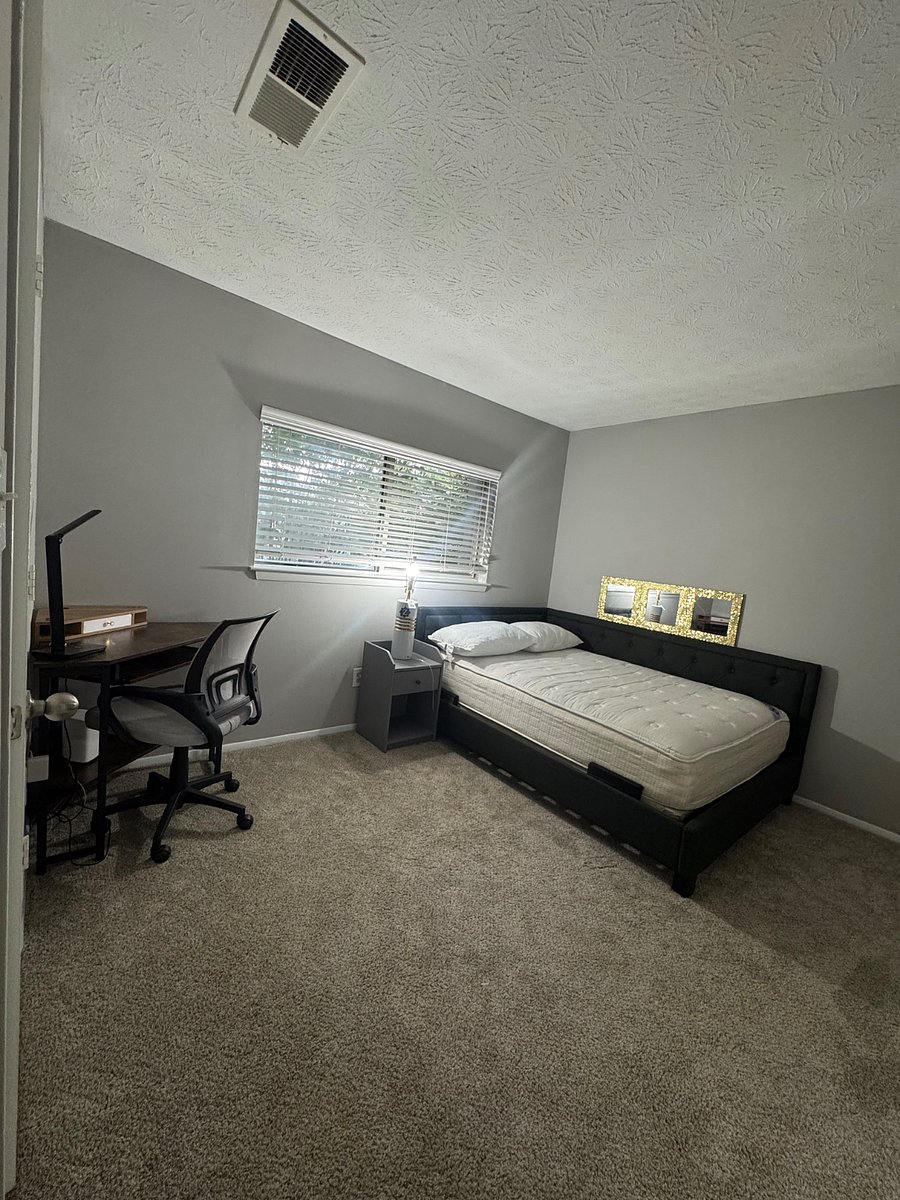 Furnished Finder property 1038962_1 photo 3