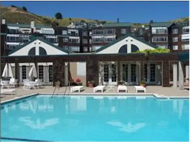 Furnished Finder property 1038975_1 photo 9