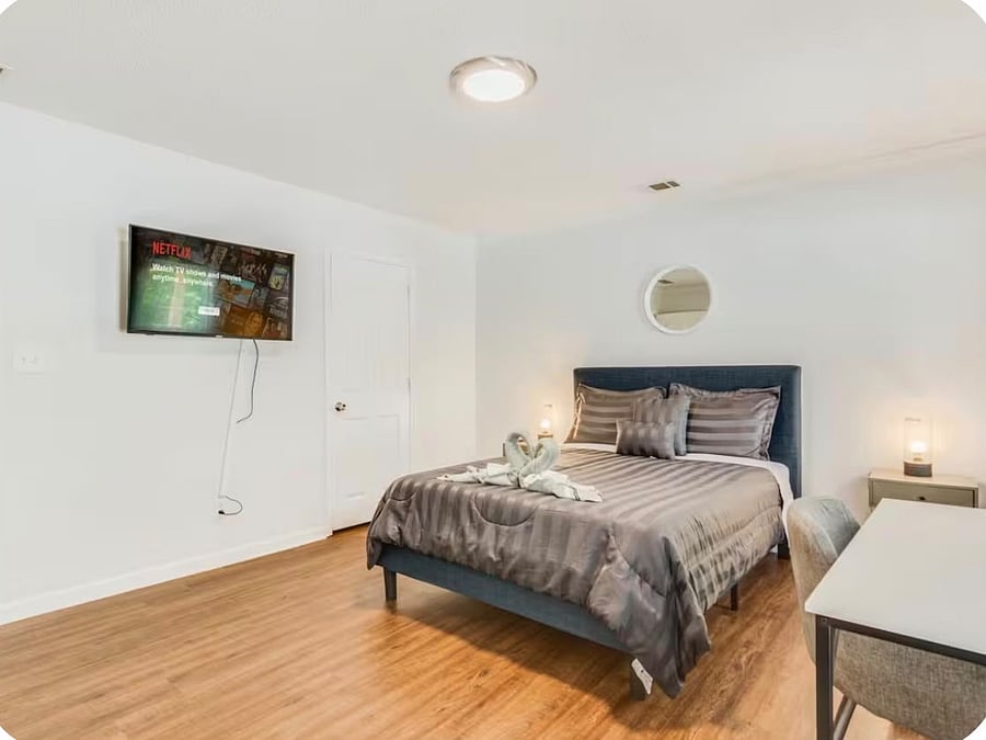 Furnished Finder property 1038980_1 photo 10