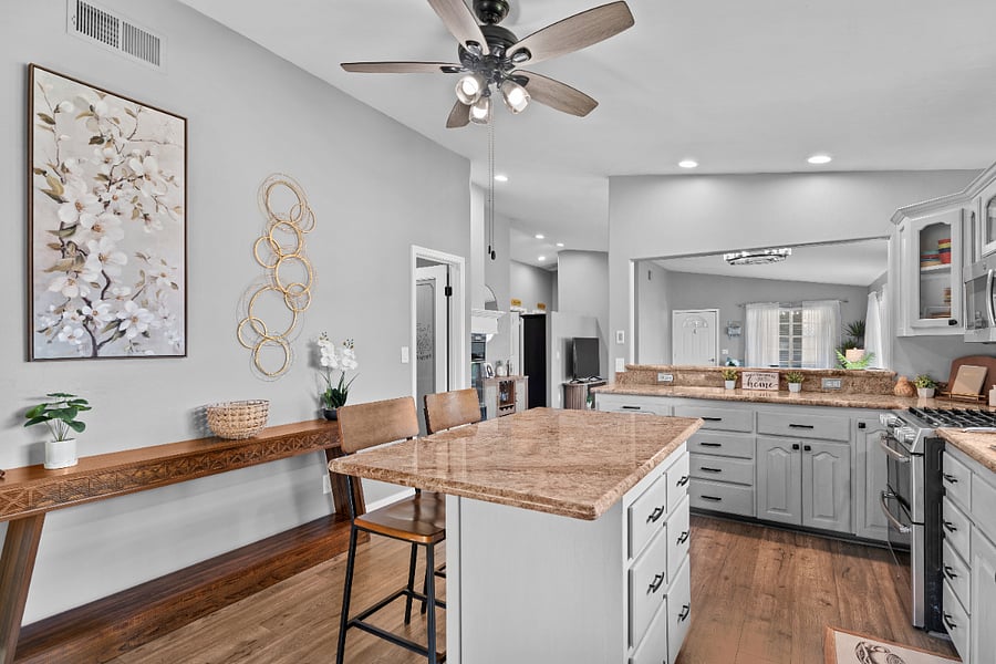 Furnished Finder property 1038982_1 photo 13