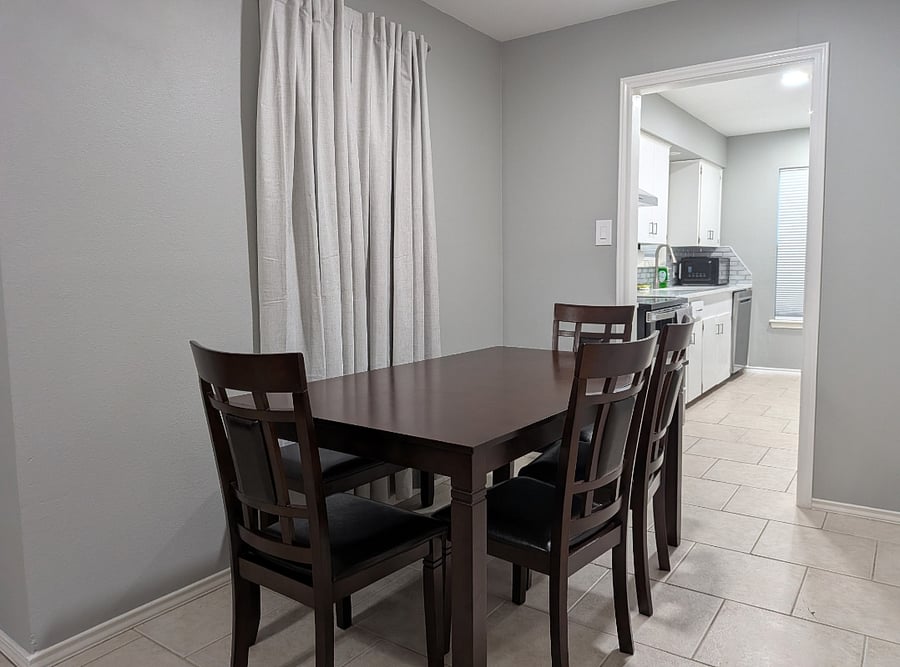 Furnished Finder property 1038990_1 photo 9