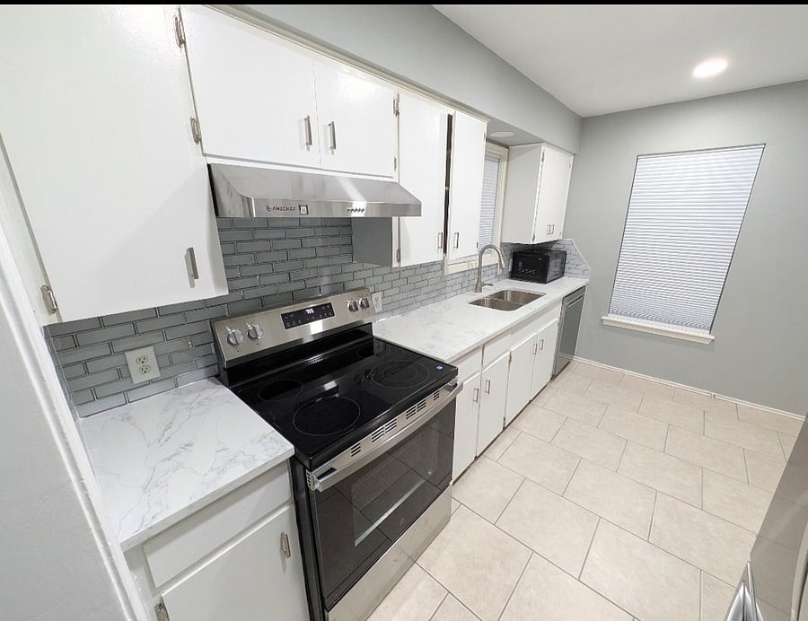 Furnished Finder property 1038990_1 photo 12