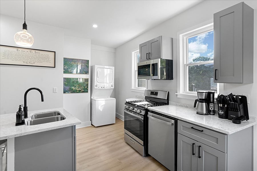 Furnished Finder property 1039008_1 photo 15