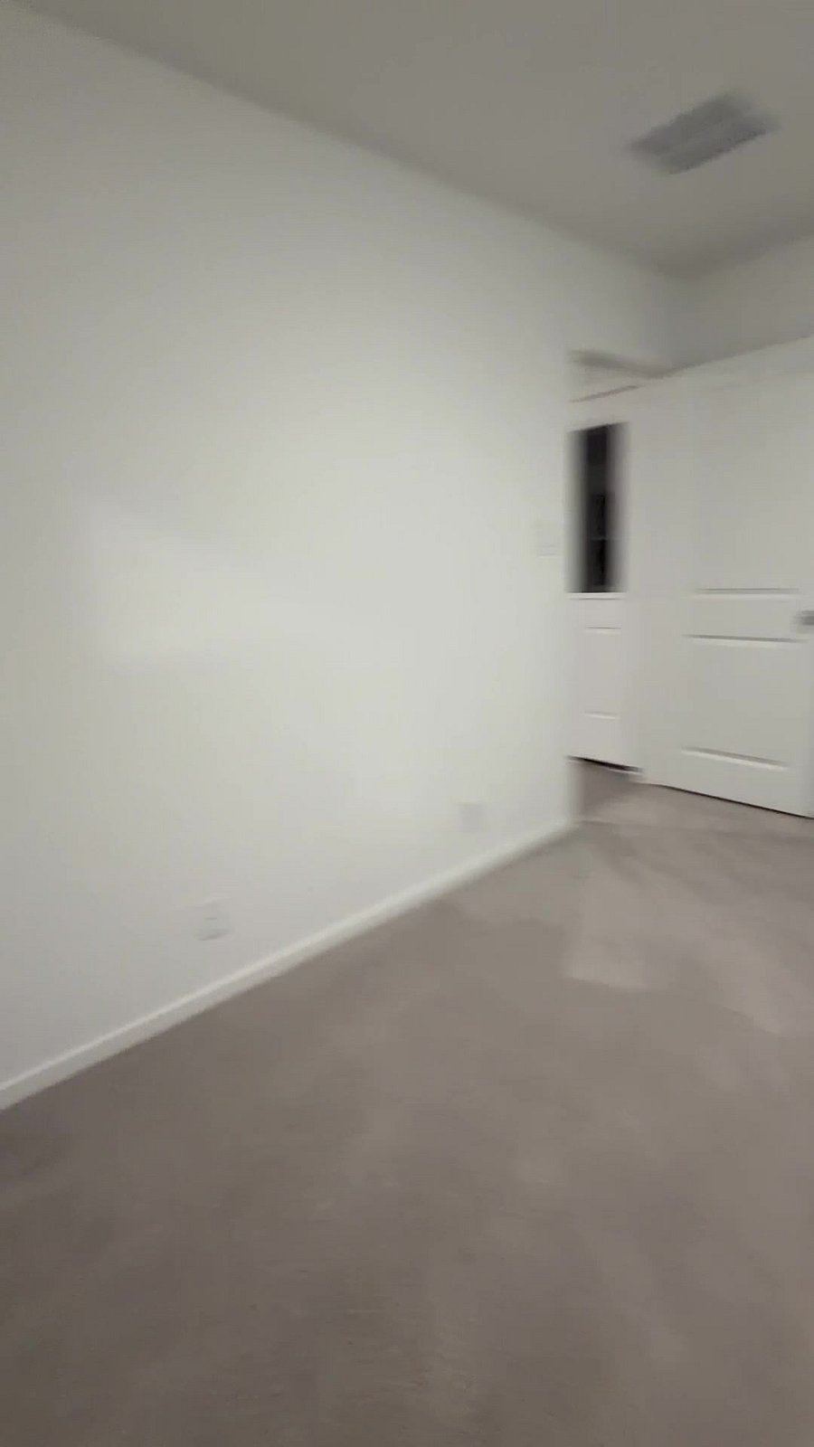 Furnished Finder property 1039047_1 photo 2