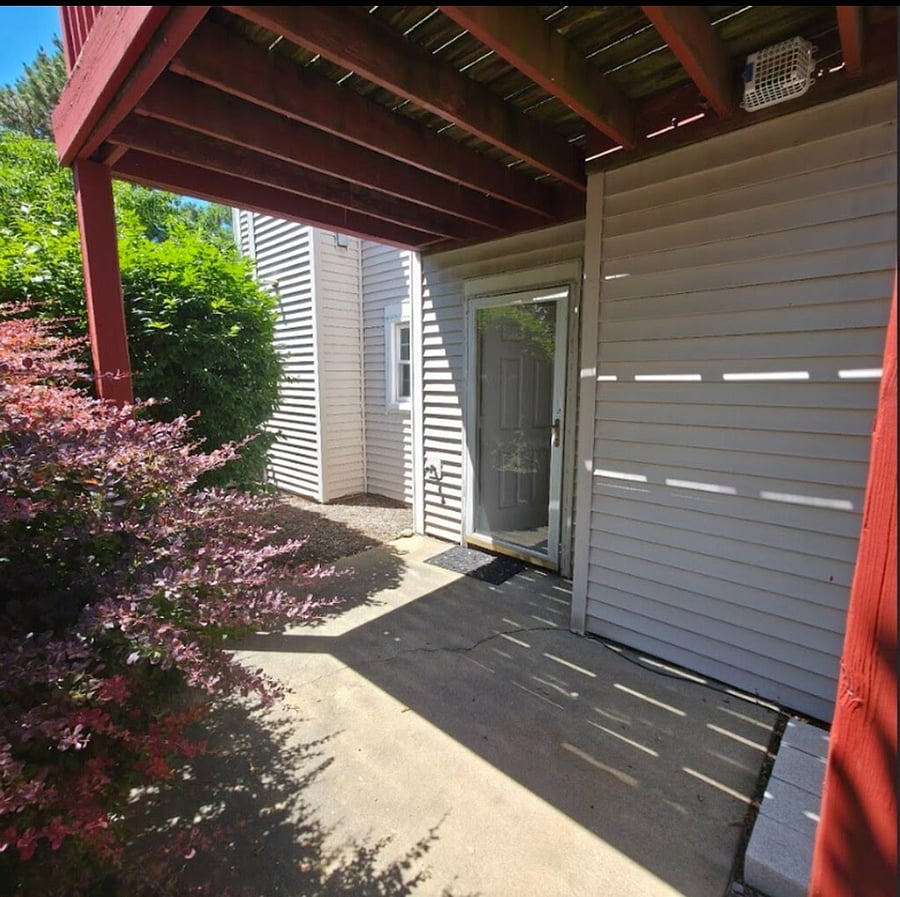 Ground level patio
