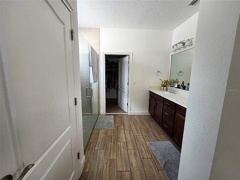 Furnished Finder property 1039053_1 photo 21