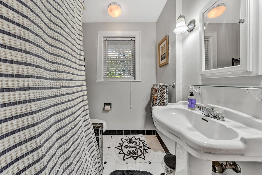 Furnished Finder property 1039068_1 photo 17