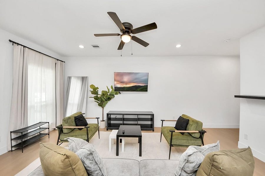 Furnished Finder property 1039069_1 photo 1
