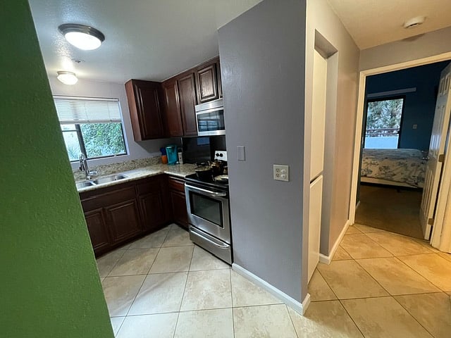 Furnished Finder property 1039092_1 photo 13