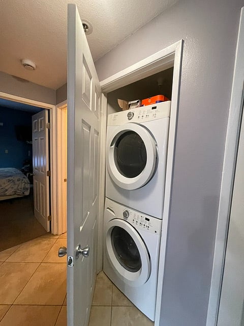Furnished Finder property 1039092_1 photo 18