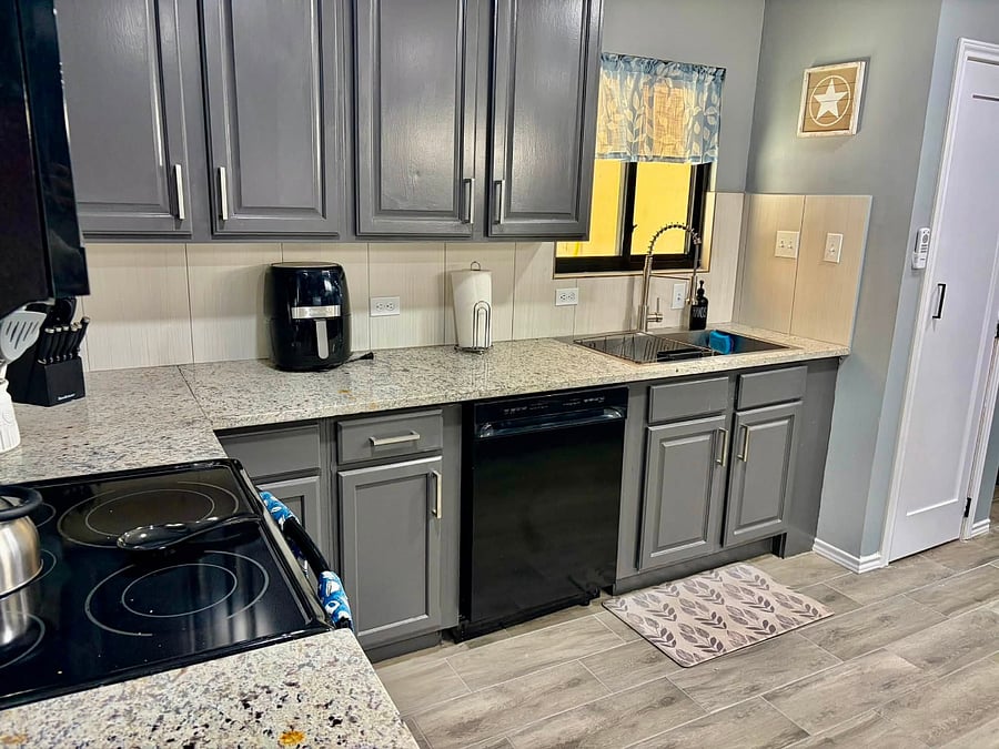 Furnished Finder property 1039109_1 photo 6