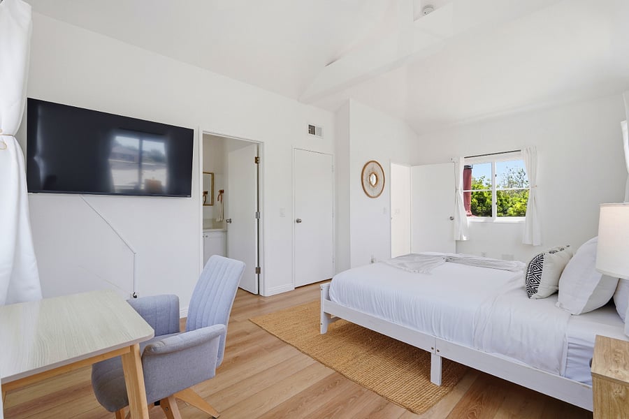 Furnished Finder property 1039162_1 photo 16