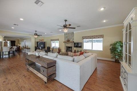 Furnished Finder property 1039189_1 photo 17