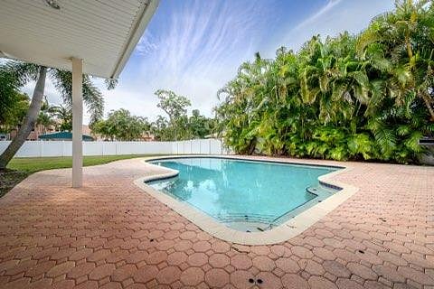 Furnished Finder property 1039189_1 photo 19