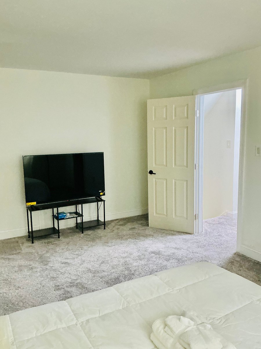 Furnished Finder property 1039206_1 photo 22
