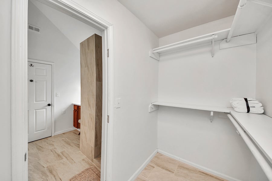 Furnished Finder property 1039208_1 photo 15