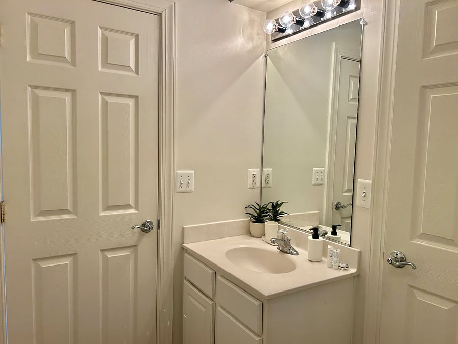 Furnished Finder property 1039217_1 photo 24