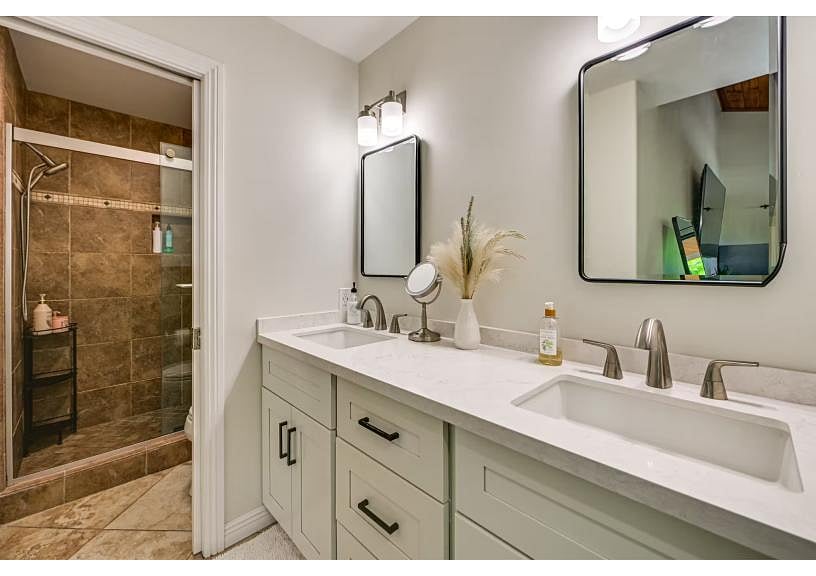 Furnished Finder property 1039223_1 photo 16