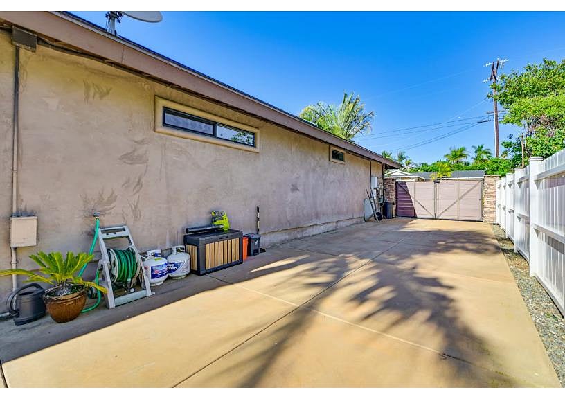 Furnished Finder property 1039223_1 photo 37